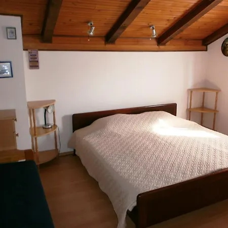 Apartment Ana Old Town